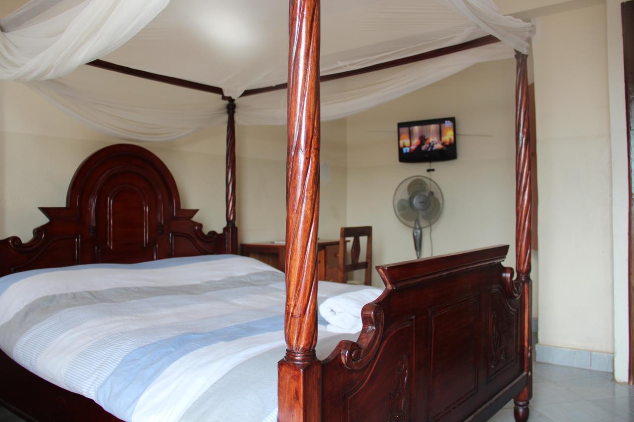 Riversand Hotel Kisumu Ngoại thất bức ảnh