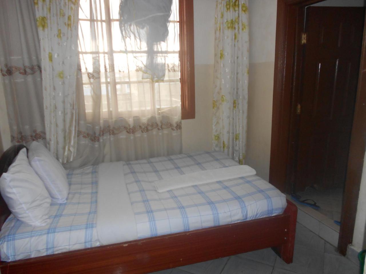 Riversand Hotel Kisumu Ngoại thất bức ảnh