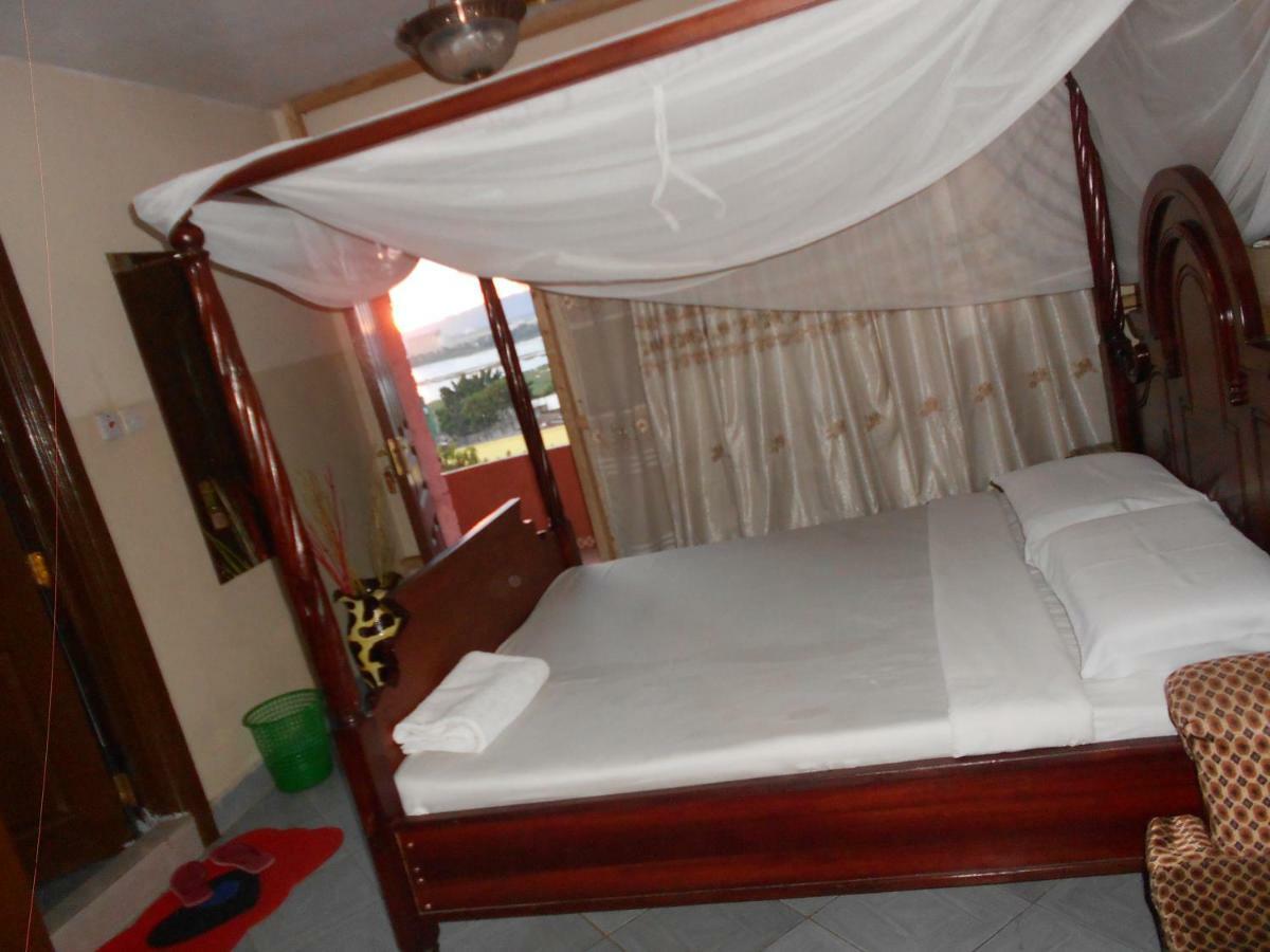 Riversand Hotel Kisumu Ngoại thất bức ảnh