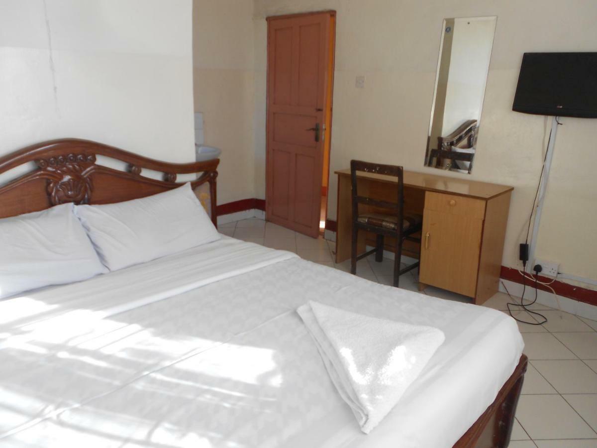 Riversand Hotel Kisumu Ngoại thất bức ảnh