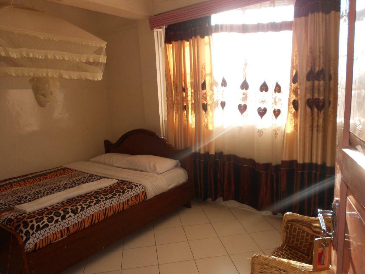 Riversand Hotel Kisumu Ngoại thất bức ảnh